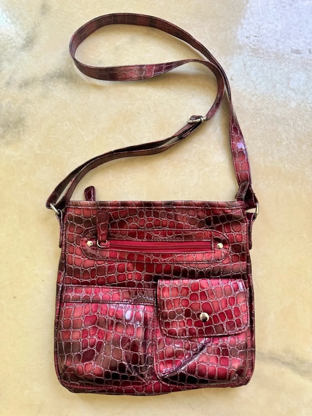 Red Croc Embossed Crossbody Bag | Faux Leather Y2K Style Shoulder Purse - Picture 1 of 6